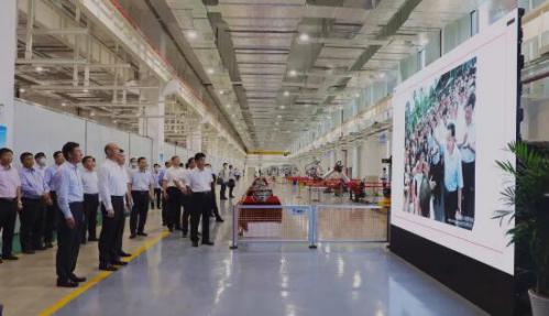 重磅！劉國(guó)中省長(zhǎng)出席揭幕儀式丨秦川集團(tuán)機(jī)器人減速器數(shù)字化項(xiàng)目投用