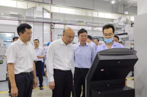 重磅！劉國(guó)中省長(zhǎng)出席揭幕儀式丨秦川集團(tuán)機(jī)器人減速器數(shù)字化項(xiàng)目投用